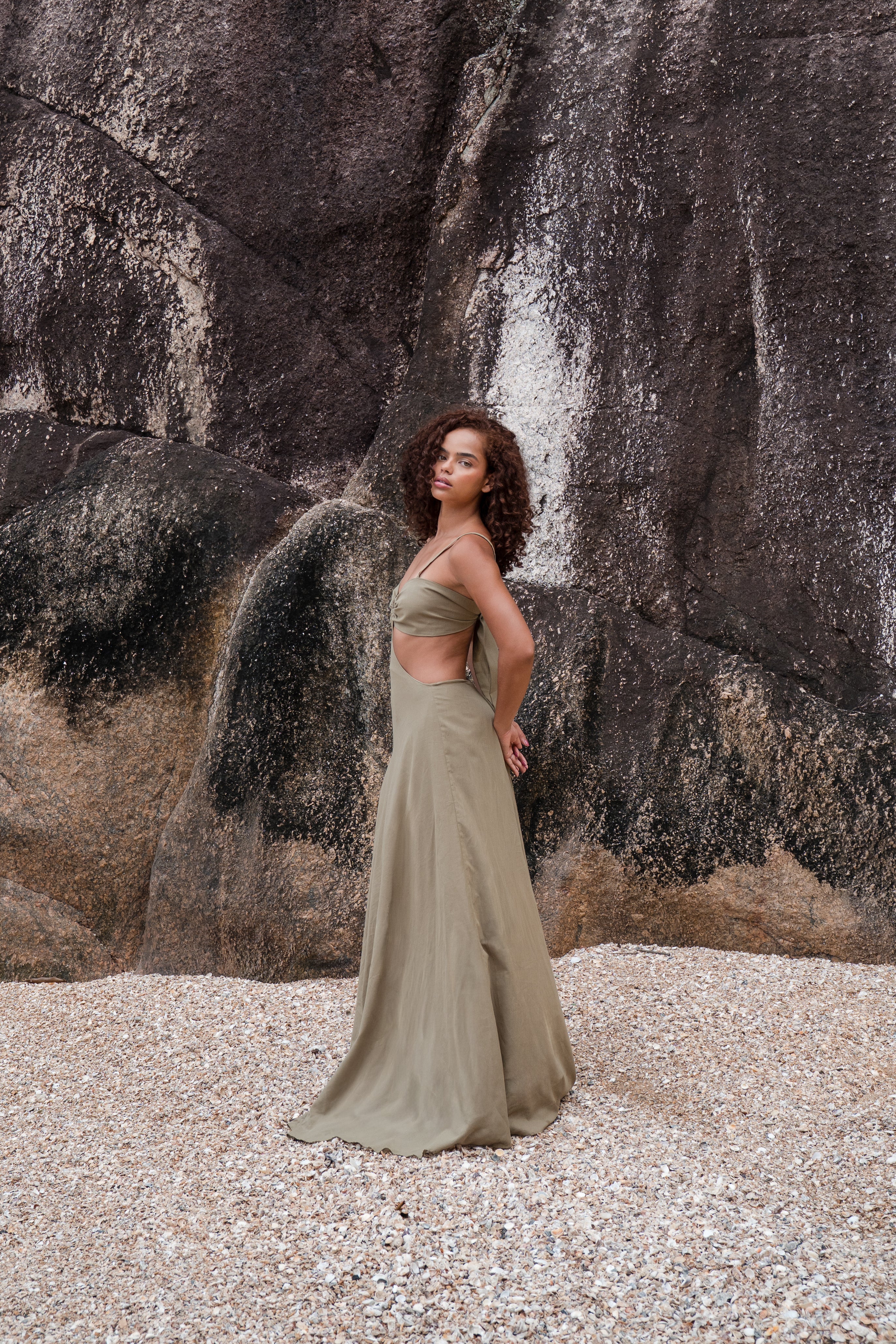 Vestido Longo Peônia Oliva